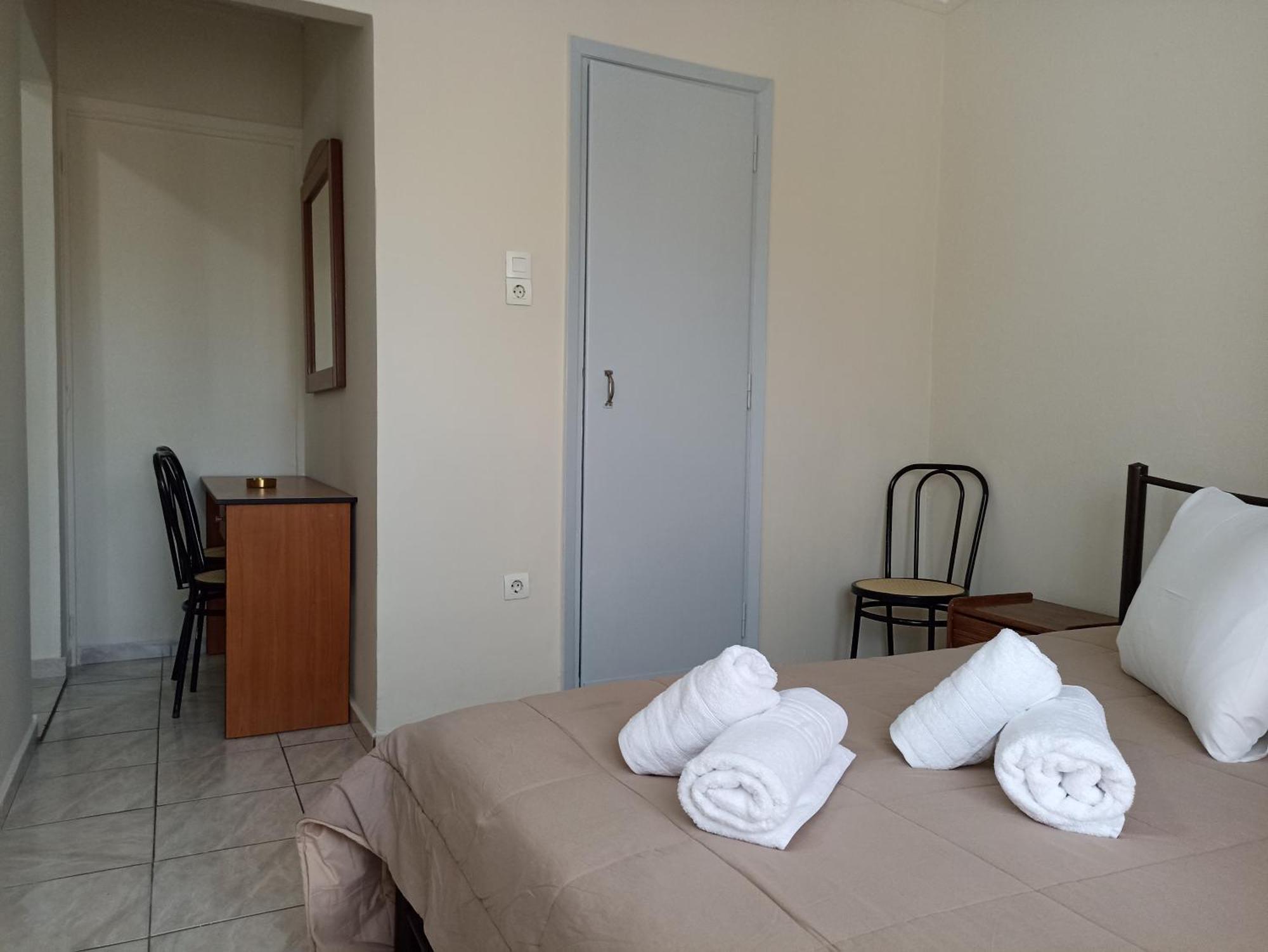 Elite Hotel Athena Bagian luar foto