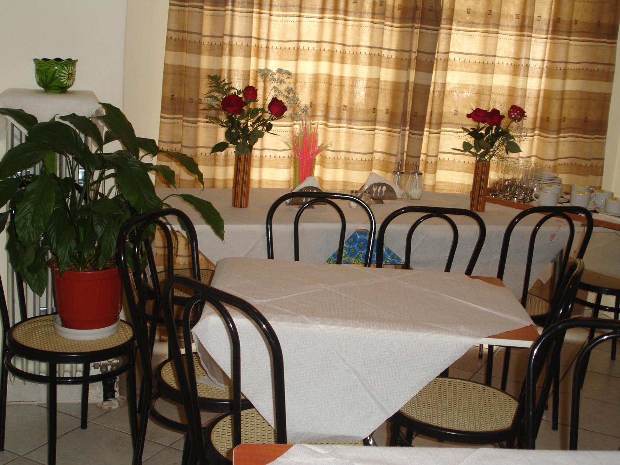 Elite Hotel Athena Bagian luar foto
