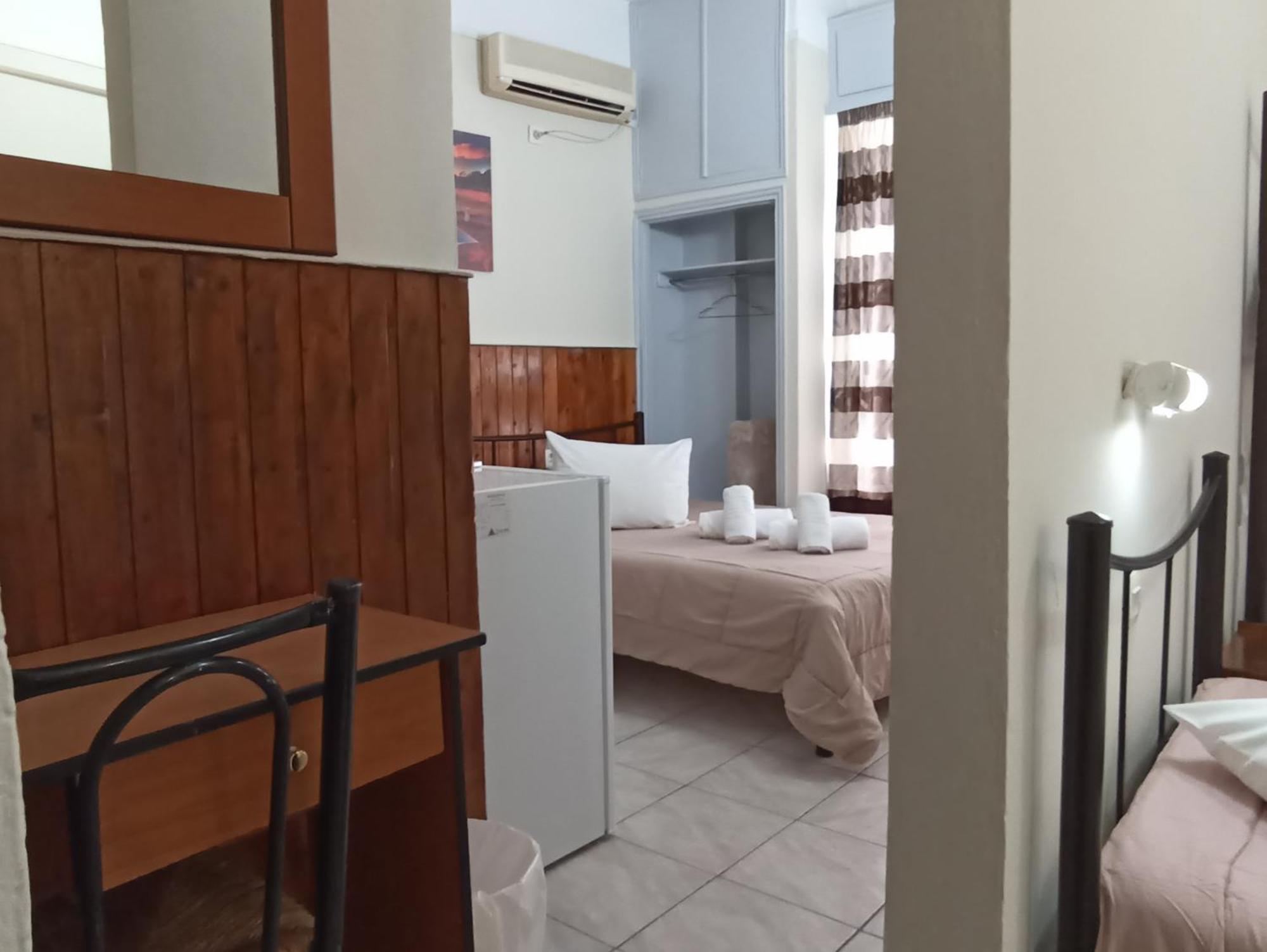 Elite Hotel Athena Bagian luar foto