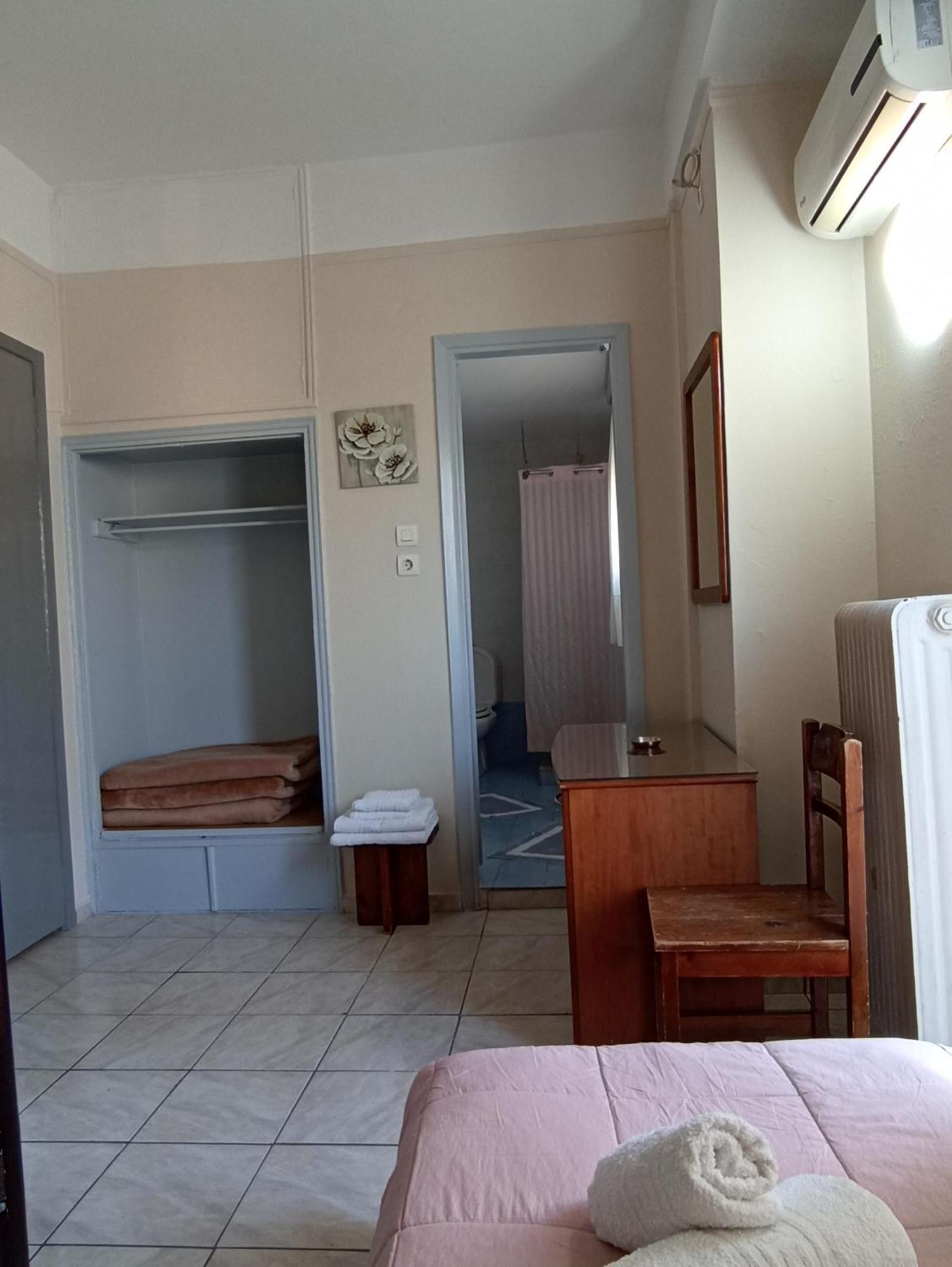 Elite Hotel Athena Bagian luar foto
