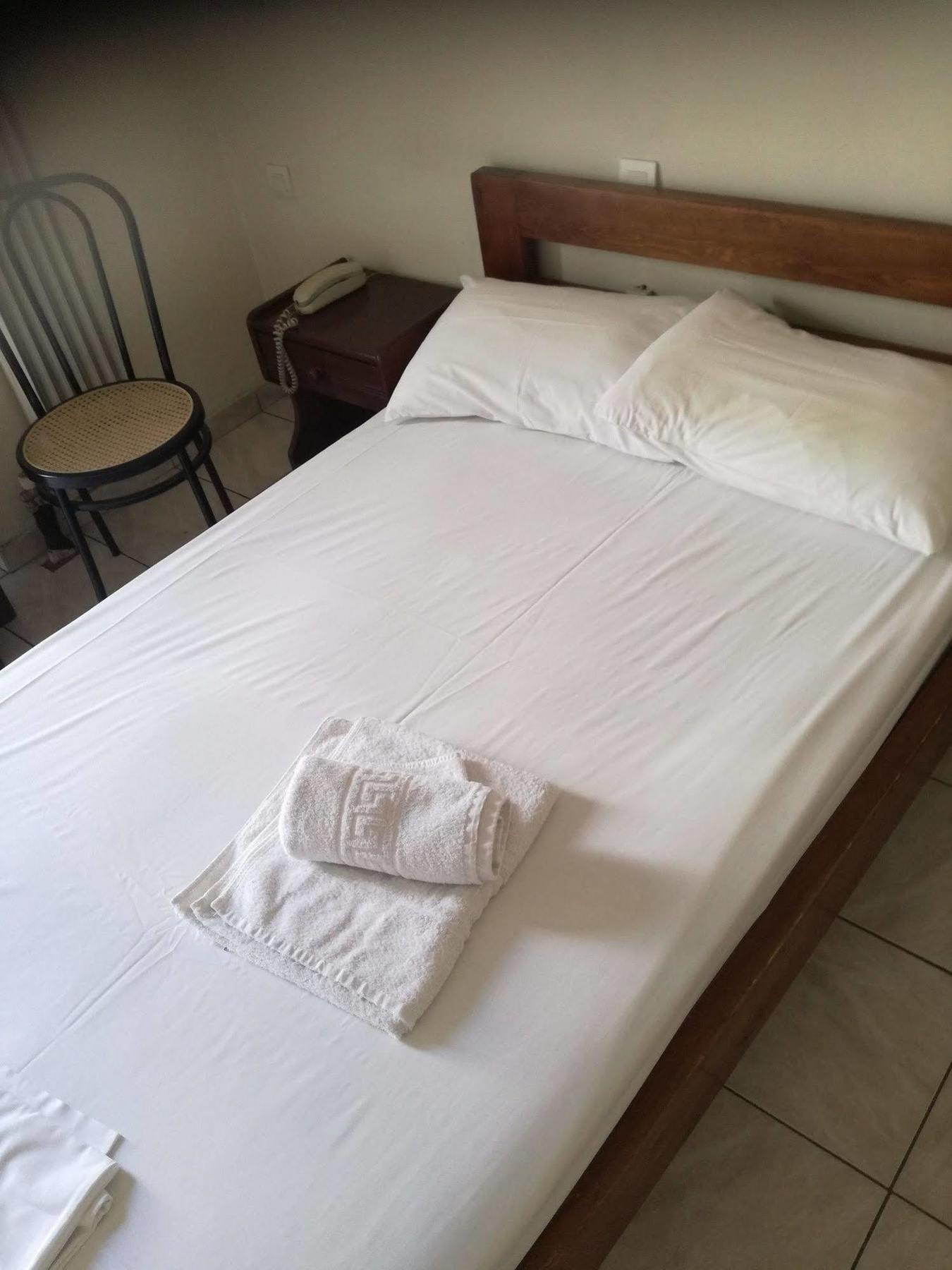 Elite Hotel Athena Bagian luar foto